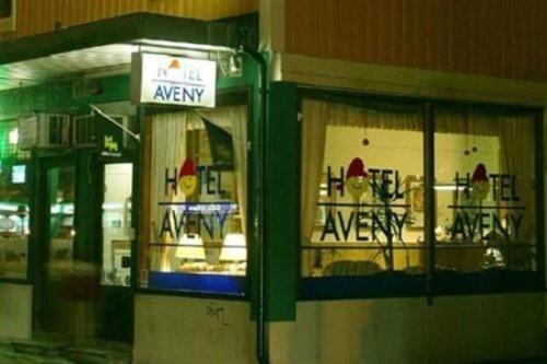 Hotel Aveny Bed & Breakfast Gävle Exterior foto